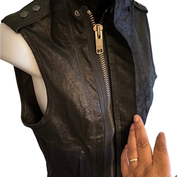 Wish  Australia Broken Leather Vest NWT - Picture 5 of 11